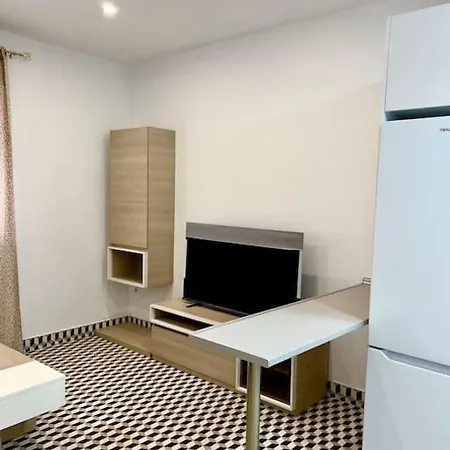 Rockside Residences La Linea N1 * La Linea de la Concepcion
